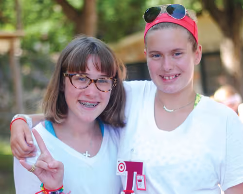 Olivia Grobmyer, Elizabeth Fisher