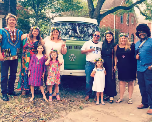 Zac Harrington, Kimberly Atlas Harrington, Faye Harrington, Hazel Harrington, Julie Atlas Taylor, Jeremy Taylor, Anna Taylor, Robyn Atlas Nooteboom, Angela Atlas, Kevin Muyitsa