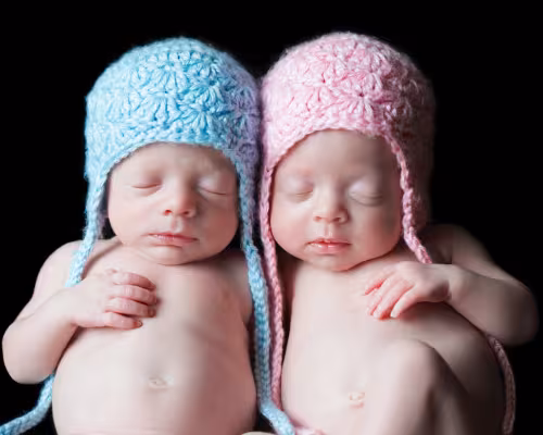 John Luke Munz, Isabella Munz