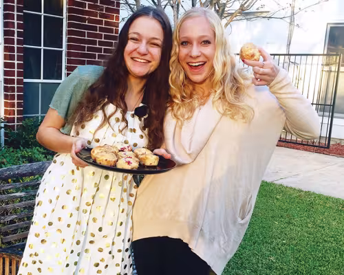 Marisa Papell, Darci Papell