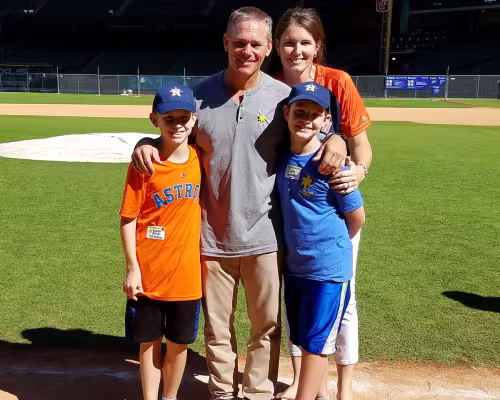 Craig Biggio with the George family