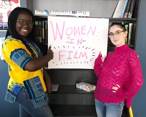 Melanie Menkiti, Olivia Schultz