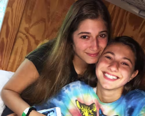 Abbie Kleban, Leah Fields