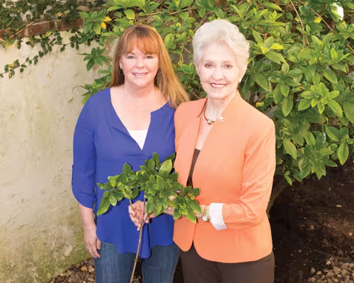 Melissa Reichert, Gigi Shapiro