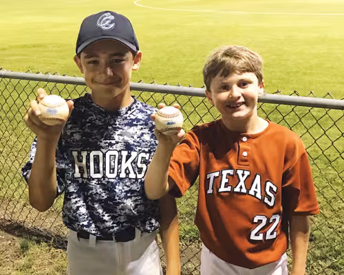 Tommy Vandor, Austin Medlenka