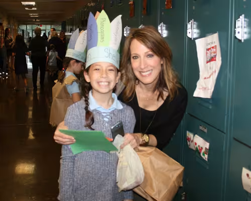 Maya Diner, Elena Diner