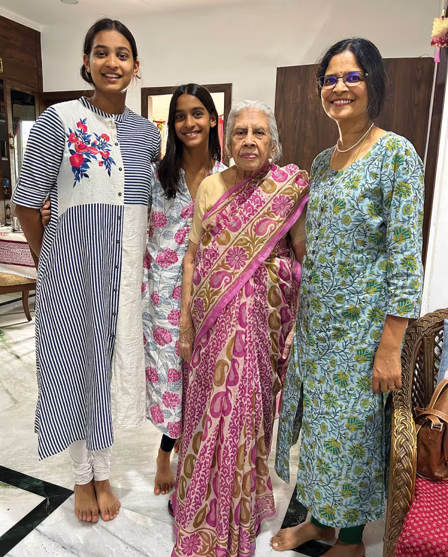 Ninni, Chinni, Kamal, and Suparna