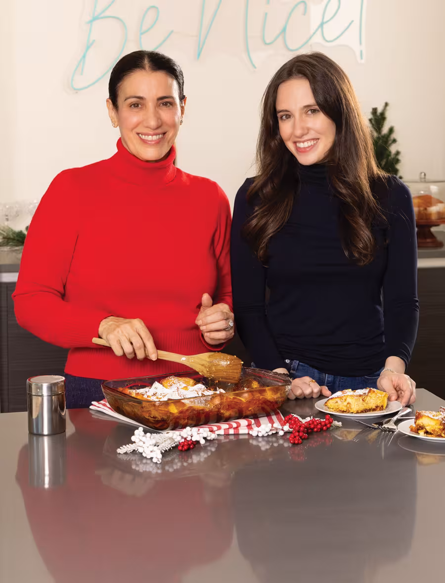 Donna Perillo, Lauren Perillo