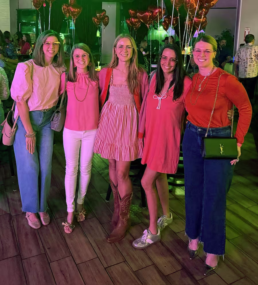 Allison Needham, Amy Johnson, Alex Kelly, Courtney Peterka, and Erin Cowling